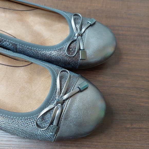 Vionic Minna Ballet Flat Size 9.5 - Picture 3 of 8